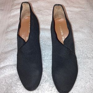 André assous black wedge booties